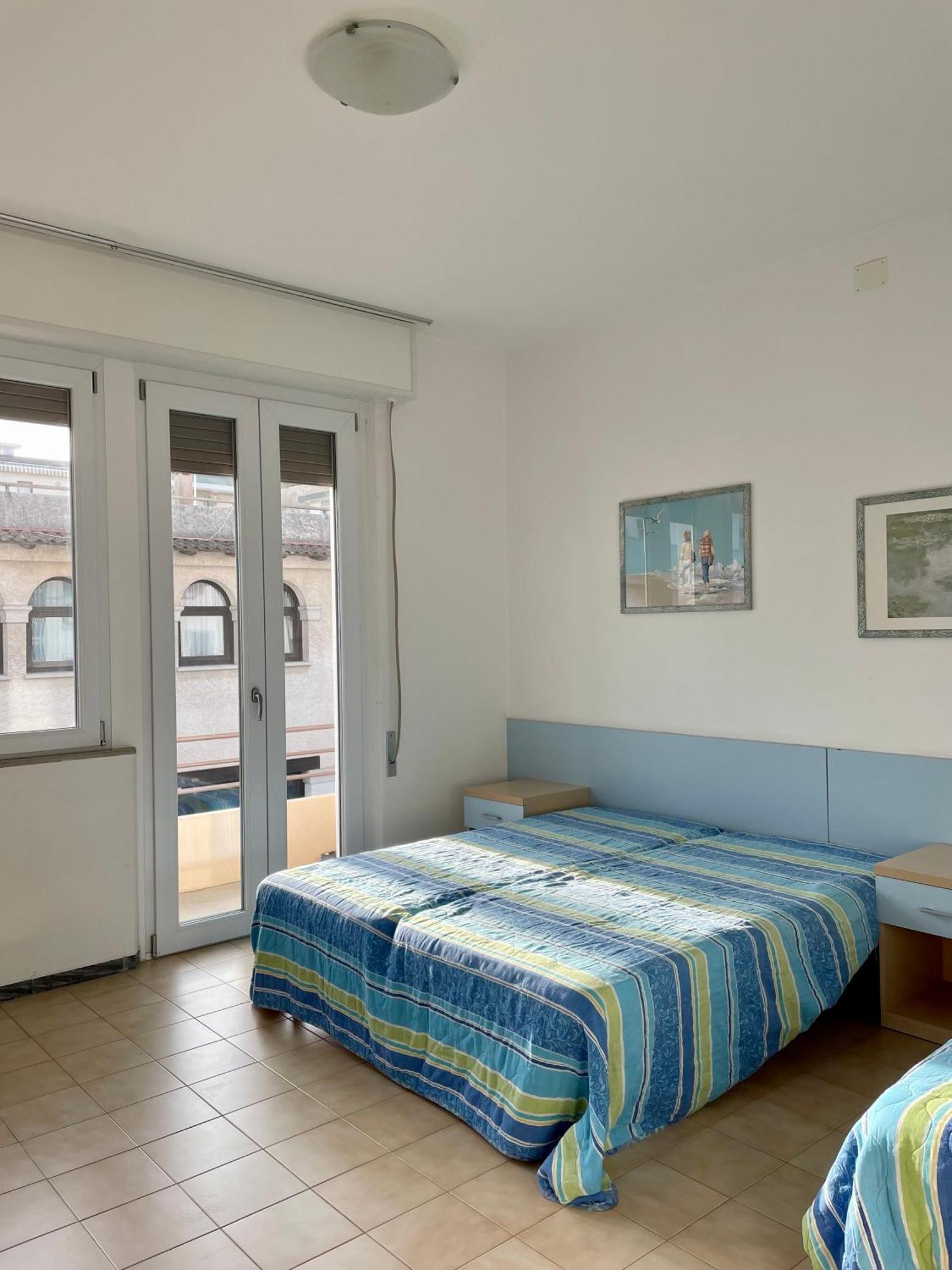 Apartamento Tommy 1 Lignano Sabbiadoro Exterior foto
